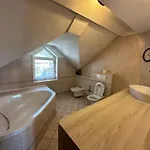 Adax With Huge Garden, Swimming Pool And Bbq Проживание в семье Любляна