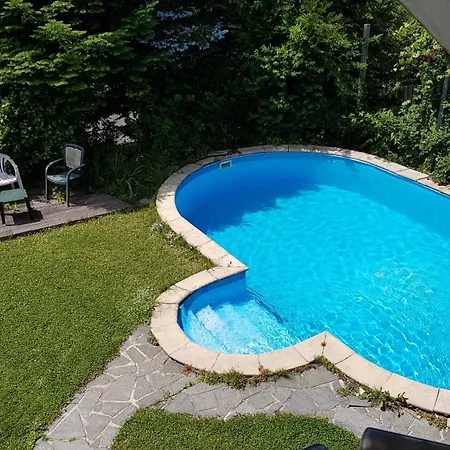 Homestay Adax With Huge Garden, Swimming Pool And Bbq Ljubljana
