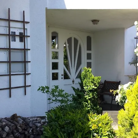 Adax With Huge Garden, Swimming Pool And Bbq