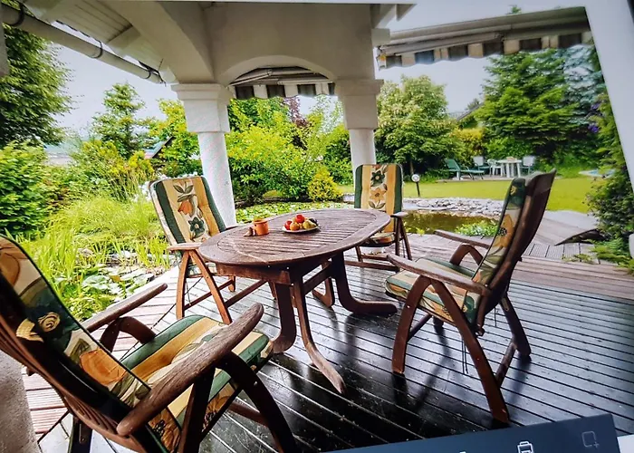 Adax With Huge Garden, Swimming Pool And Bbq Pansiyon Ljubljana